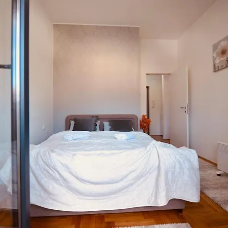 Harmonija 4 * Trebinje