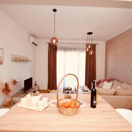 Apartman Harmonija 4 *
